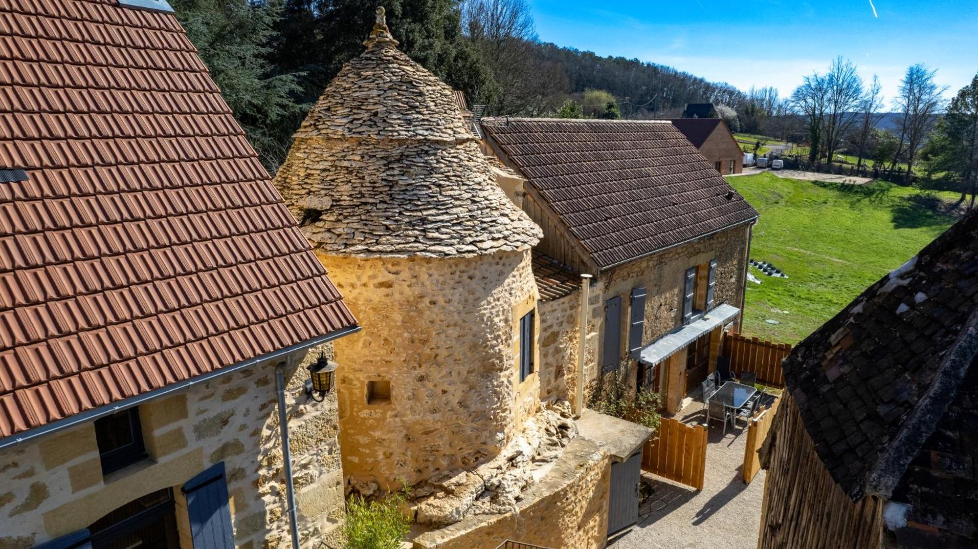 Domaine De La Source Villa Castels Exterior foto